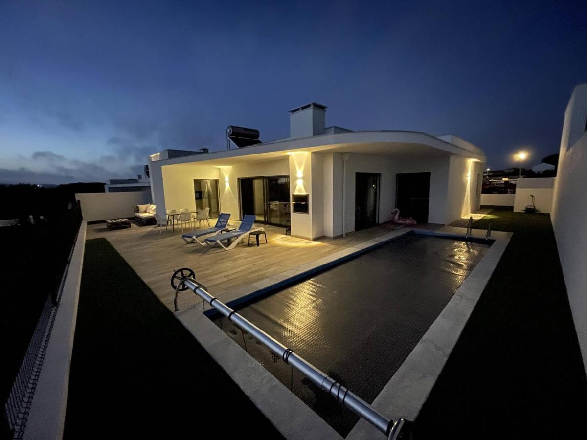 Casa Felino Villa Nadadouro Exterior photo